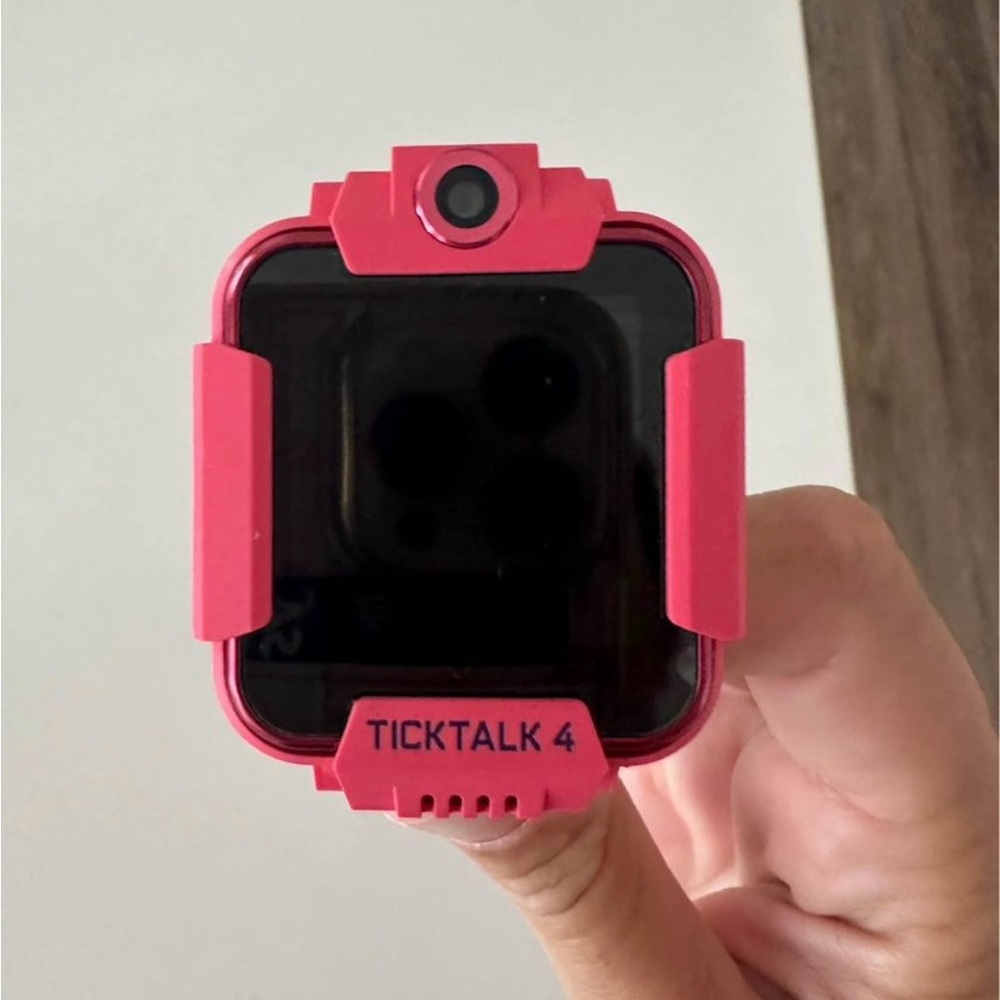 Tick talk 4 kids smart watch